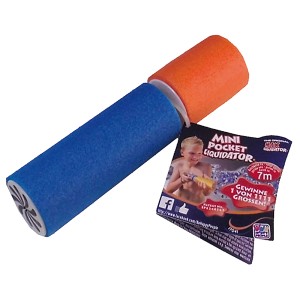 Happy People Mini-Wasserpistole aus Schaumstoff, blau-orange, mit Etikett. Wasserspritze für Kinder.