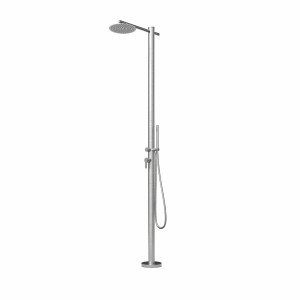 Eclipse LANIKAI Gartendusche aus gebürstetem Edelstahl mit Kopf- und Handbrause, sowie Warm- und Kaltwasseranschluss.