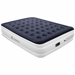 Juskys Luftbett Sapri L, blau-weiß, mit integrierter Pumpe. Ideal als Gästebett oder zum Campen.