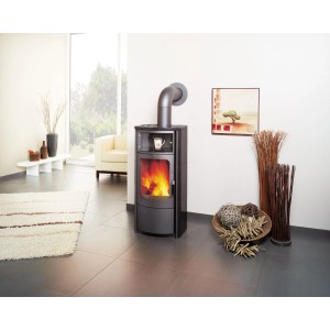 Hark Küchenofen Opera-B Meteorschwarz, 5 kW Kaminofen mit Ofenkacheln und brennendem Feuer.