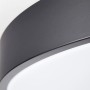 Detailaufnahme: Runde, dimmbare LED-Deckenleuchte Slimline in Schwarz und Weiß.