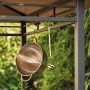 Detailaufnahme: Grillpavillon Siena Garden BBQ mit Hängevorrichtung für Grillbesteck.