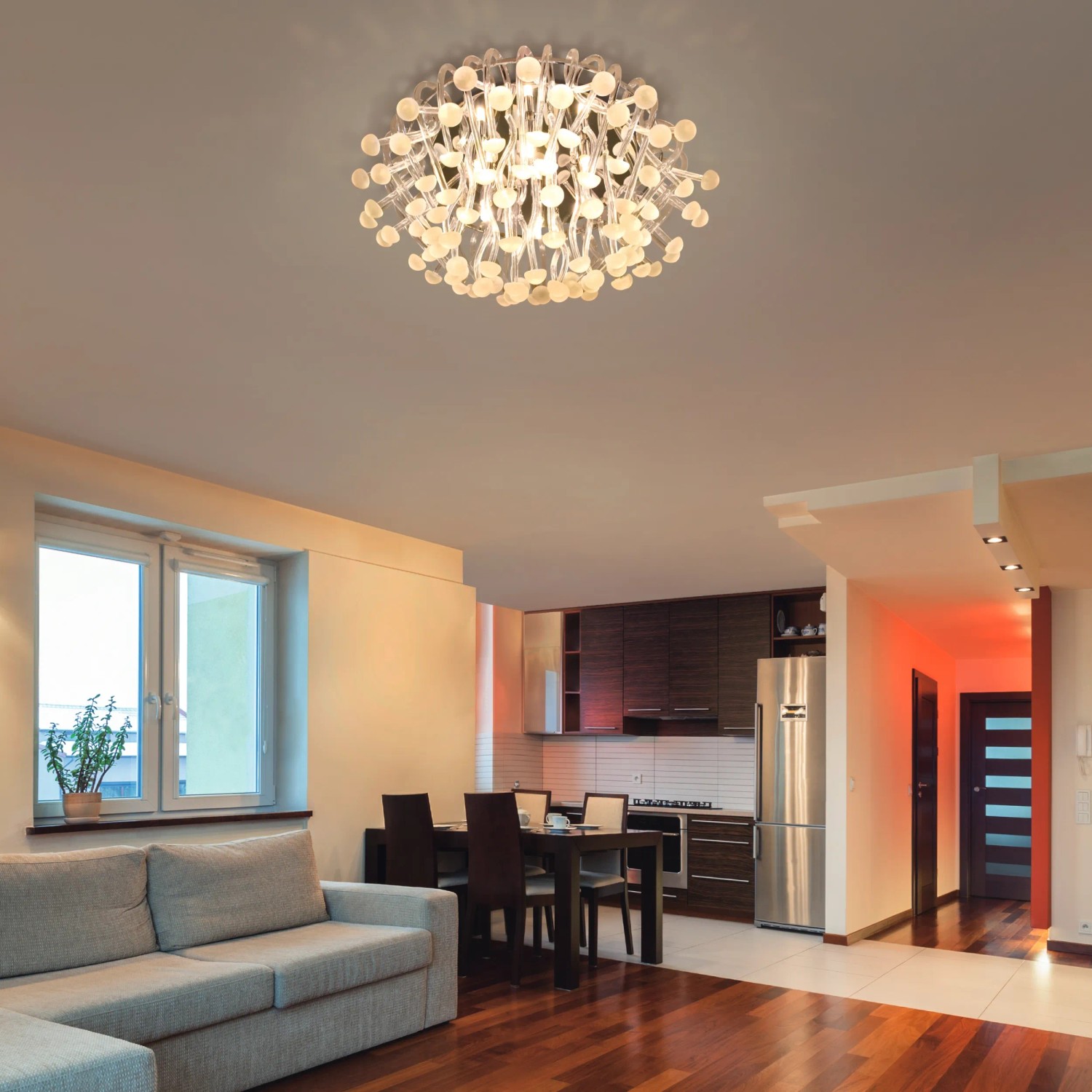 Philips G4 LED Leuchtmittel (1,8 W) in Deckenleuchte, warmweißes Licht im Wohnraum.