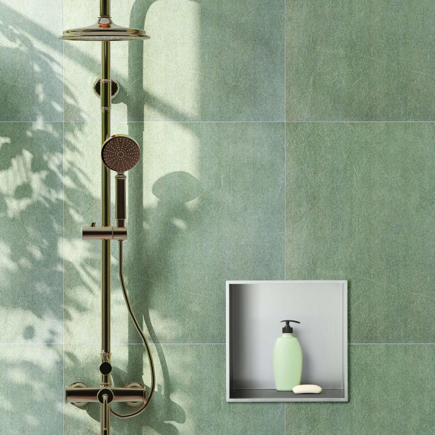 Dalsys Wandnische Edelstahl Silber 30x30cm im Bad mit Dusche und Pflegeprodukten.