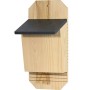 Dobar Holz-Fledermauskasten aus hellem Kiefernholz mit anthrazitfarbenem Dach und Anflughilfe für Fledermäuse.