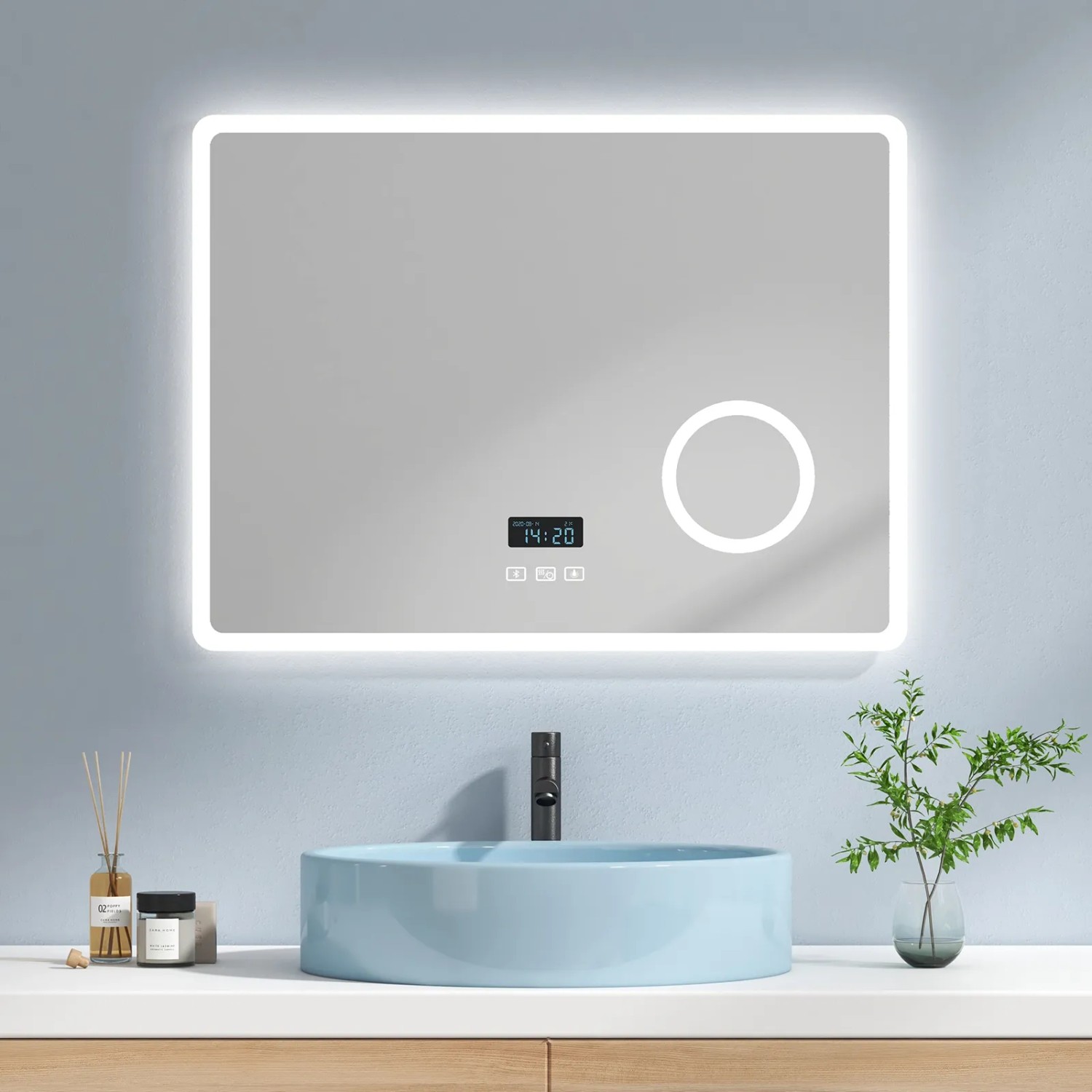 Emke Badspiegel 80x60 cm mit LED, Bluetooth, 3-fach Vergrößerung und digitaler Anzeige.