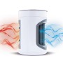 Livington SmartChill Klimagerät, weiß mit grauen Akzenten und angedeuteten Luftströmen.