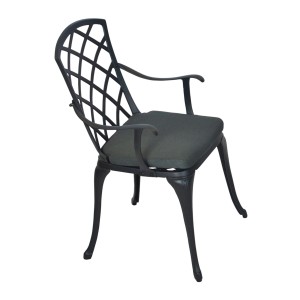 Merxx Sitzkissen (40x42x4 cm) auf Rhodos Sessel. Bequeme Gartenstuhlauflage aus Polyester.