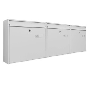 Weiße Burg-Wächter Briefkastenanlage für 3 Parteien, 109x32x10cm, mit Montagematerial und Schlüsseln.