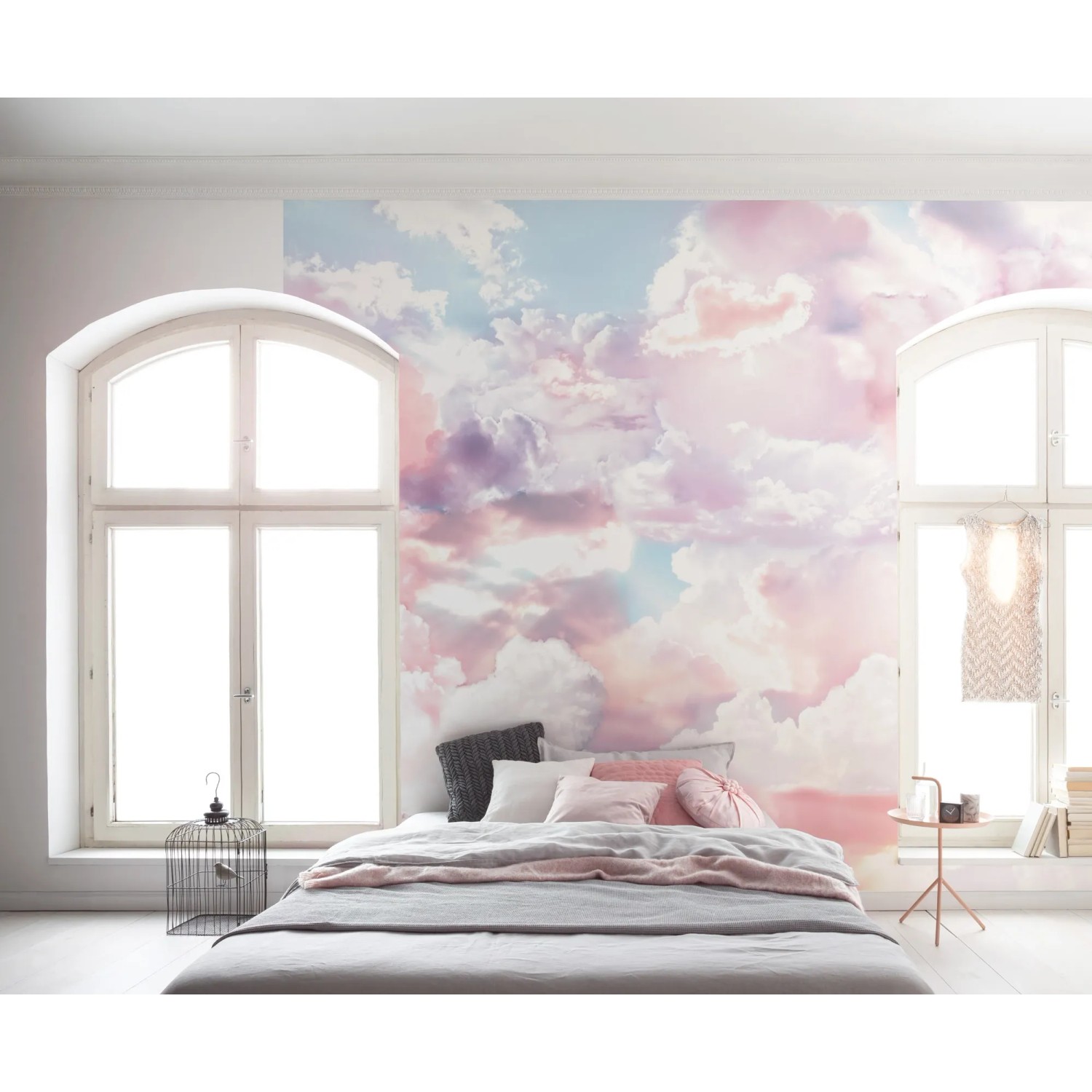 Komar Vlies Fototapete Clouds im Schlafzimmer mit rosa Wolkenmuster, 300x250 cm.