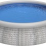 Runder Avenli Gartenpool in Rattan Grau, Ø 450x84 cm, mit Wasser gefüllt.