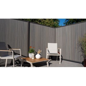 GartenLand WPC Zaun Set Shadowline Vertikal, amethystgrau, ca. 175x180 cm, als Sichtschutz im Garten.