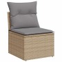 Beiges Poly Rattan Gartenmöbel: Sessel mit grauen Kissen für Sofagarnitur.