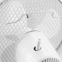 Detailaufnahme: Weißer Emerio Tischventilator, 23 cm, mit Schutzgitter.