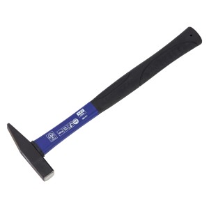 LUX Schlosserhammer Classic, 100 g, mit Glasfasergriff und Werkzeugstahl-Kopf.