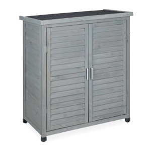 Grauer Relaxdays Gartenschrank aus Holz mit 3 Fächern und Lamellentüren. Witterungsbeständig.