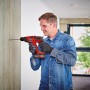 Einhell Akku-Bohrhammer TE-HD 18/12 Li-Solo im Einsatz beim Bohren in Beton.