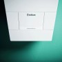 Vaillant elektronischer Durchlauferhitzer, 21 kW, druckfest, weiße Ausführung.
