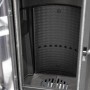 Detailaufnahme: Brennraum des Plamen Gusskaminofen NERA, 13,3 kW. Gusseisen, große Sichtscheibe.