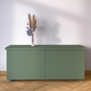 Sideboard mit CREATE! by OBI Buntlack Karla Piniengrün, seidenmatt. Dekorative Lackierung im Wohnraum.
