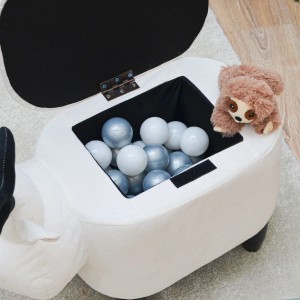 Offener DuneDesign Rentier Hocker mit Bällebad und Stofftier. Beige Sitzhocker mit Stauraum.