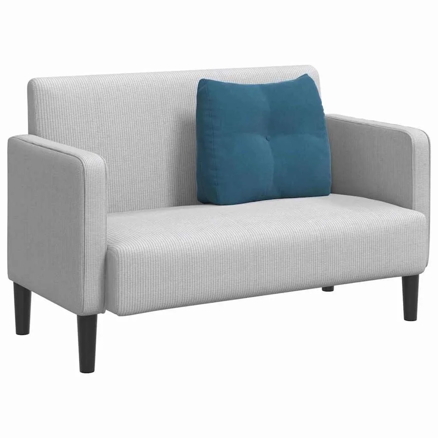 Blaues Samt-Rückenkissen auf hellem Sofa. Ergonomisches Kissen für Komfort und Unterstützung.