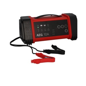 AEG Batterieladegerät LT 10 A für 12V/24V Autobatterien mit LED-Anzeige und Ladekabel.