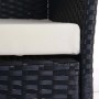 Detailaufnahme: Anthrazitfarbener Poly-Rattan Sessel Halden mit creme-farbenem Sitzkissen.