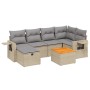 Beige 7-tlg. Garten-Sofagarnitur aus Polyrattan mit hellgrauen Kissen und Akazienholztischplatte.