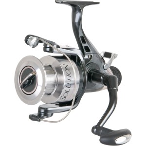Westline Freilaufrolle Solution Runner XT 5000 für Angler, silberfarben.