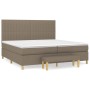 Boxspringbett Taupe 200x200 cm mit Matratze und Bank, Stoffbezug.