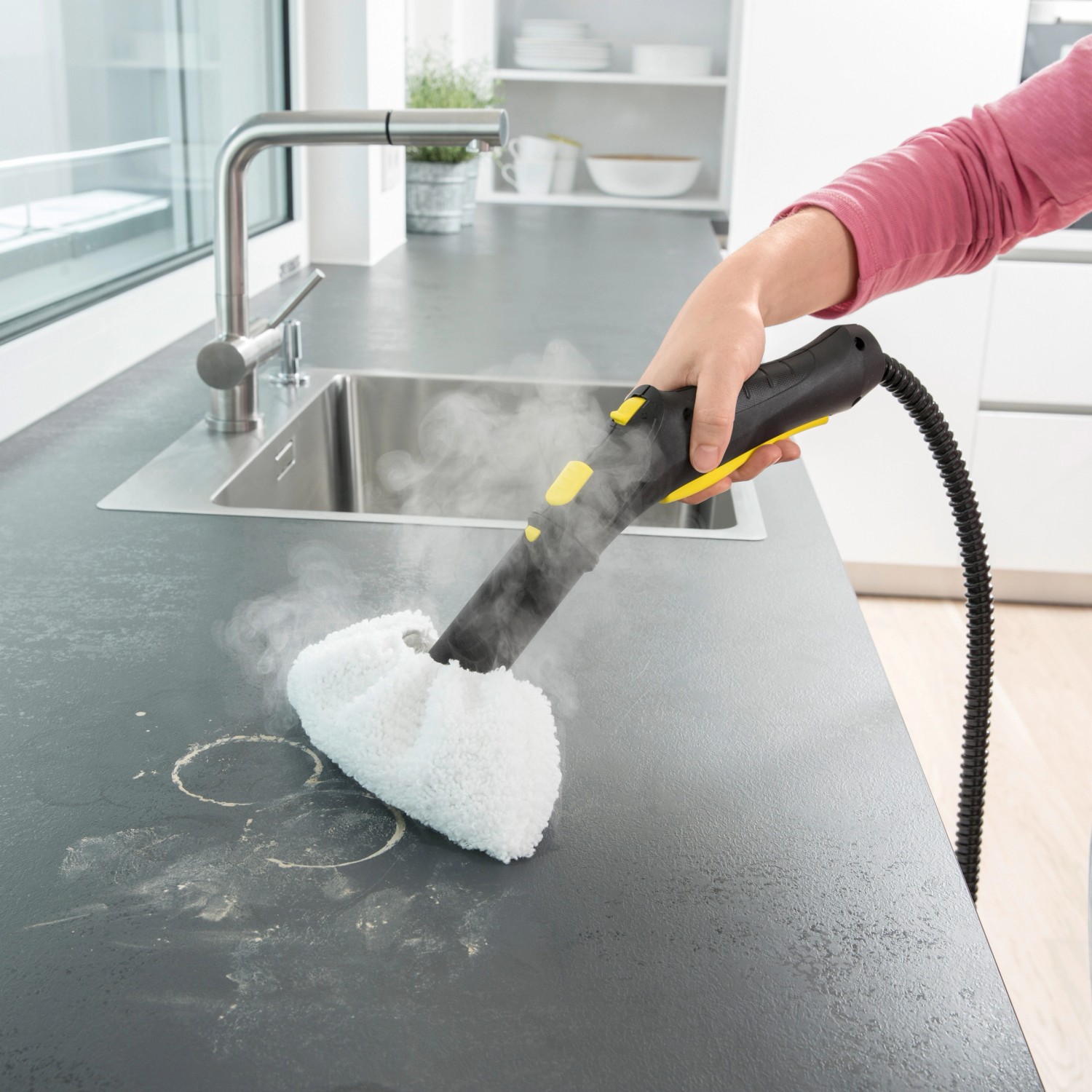 Kärcher Dampfreiniger SC 4 EasyFix für 100 m² jetzt bei OBI