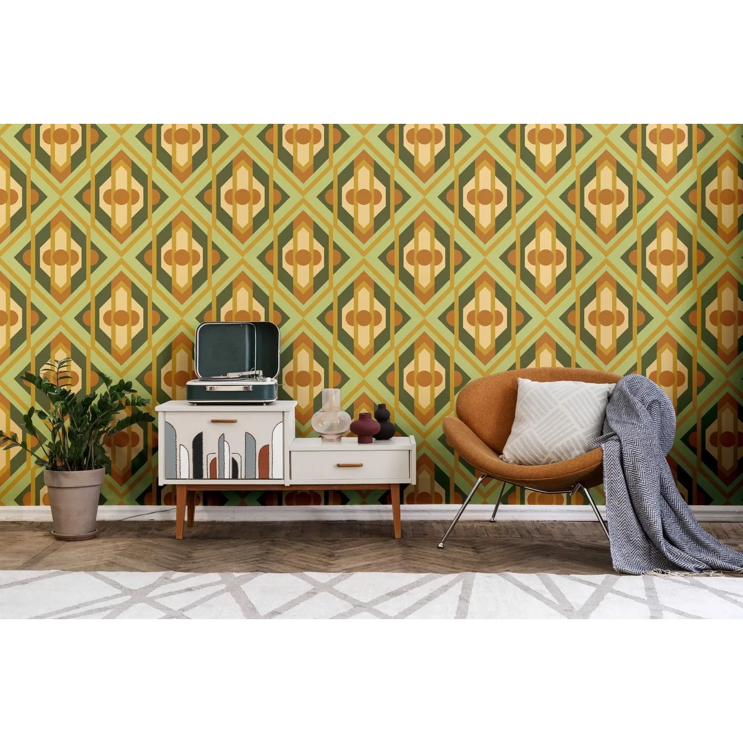 Retro Tapete mit geometrischem Muster in Grün, Gelb, Orange und Braun. Dekoratives Wanddesign.