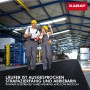 KARAT Gummiläufer mit Flachnoppen in einer Industriehalle mit zwei Arbeitern.