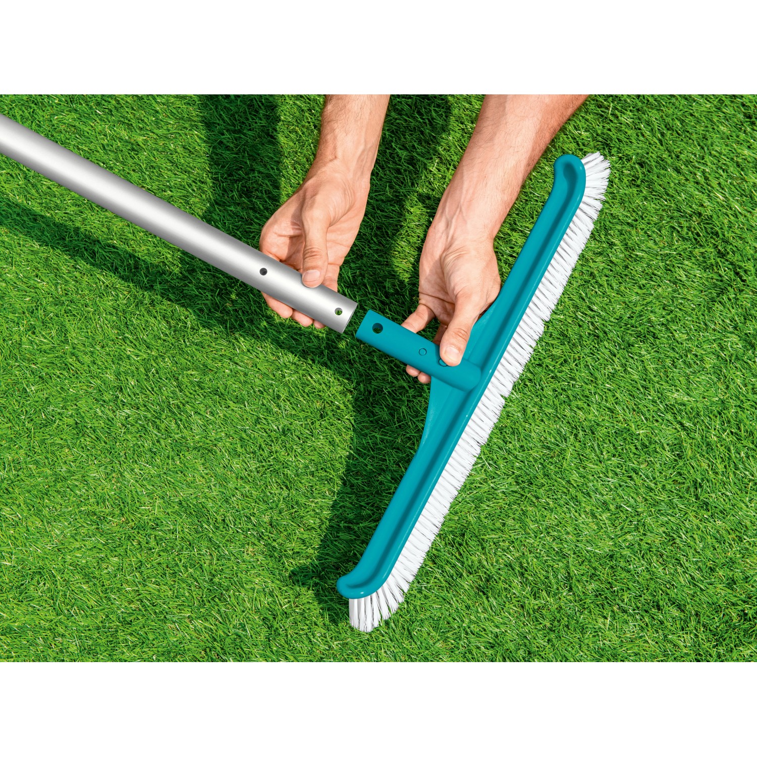 Bestway Poolbürste Flowclear kaufen bei OBI