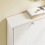 Schmaler, weißer SoBuy Schuhschrank (FSR216-W) mit vier Klappen. Platzsparende Schuhkommode für den Flur.