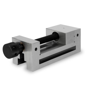 EBERTH Präzisionsschraubstock, 100mm Backenbreite, Spannweite 125mm, für präzise Werkstücke.