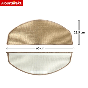 Halbrunde, beige Sisal Stufenmatte mit rutschfester Kante, geeignet für Treppen im Innenbereich.
