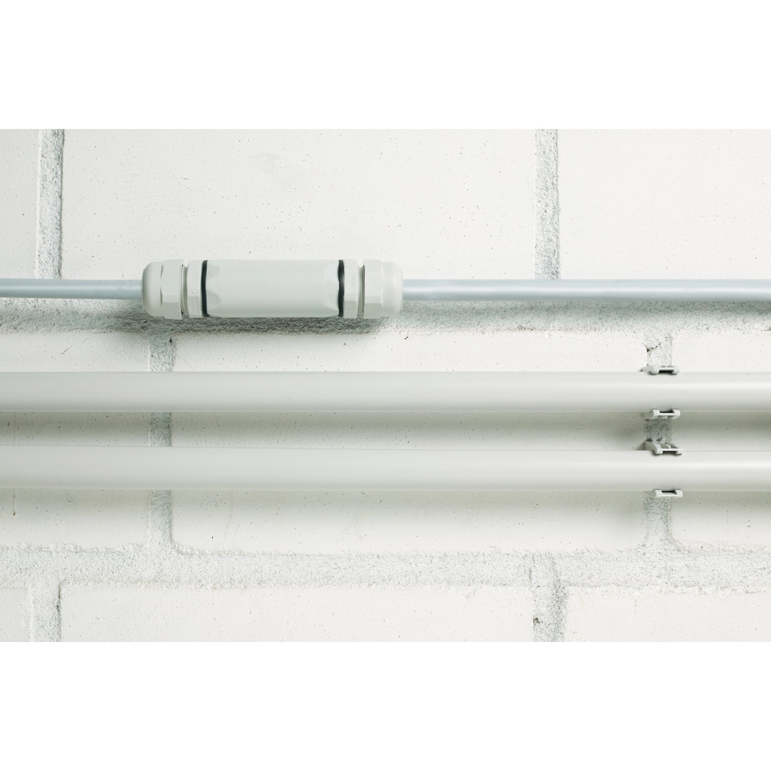 Kabelverbinder IP68 aus Kunststoff, schraubbar, für Gummischlauchleitungen.