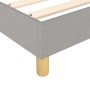 Detailansicht: Hellgraues vidaXL Boxspringbett (160x200 cm) mit Stoffbezug und Holzfüßen.