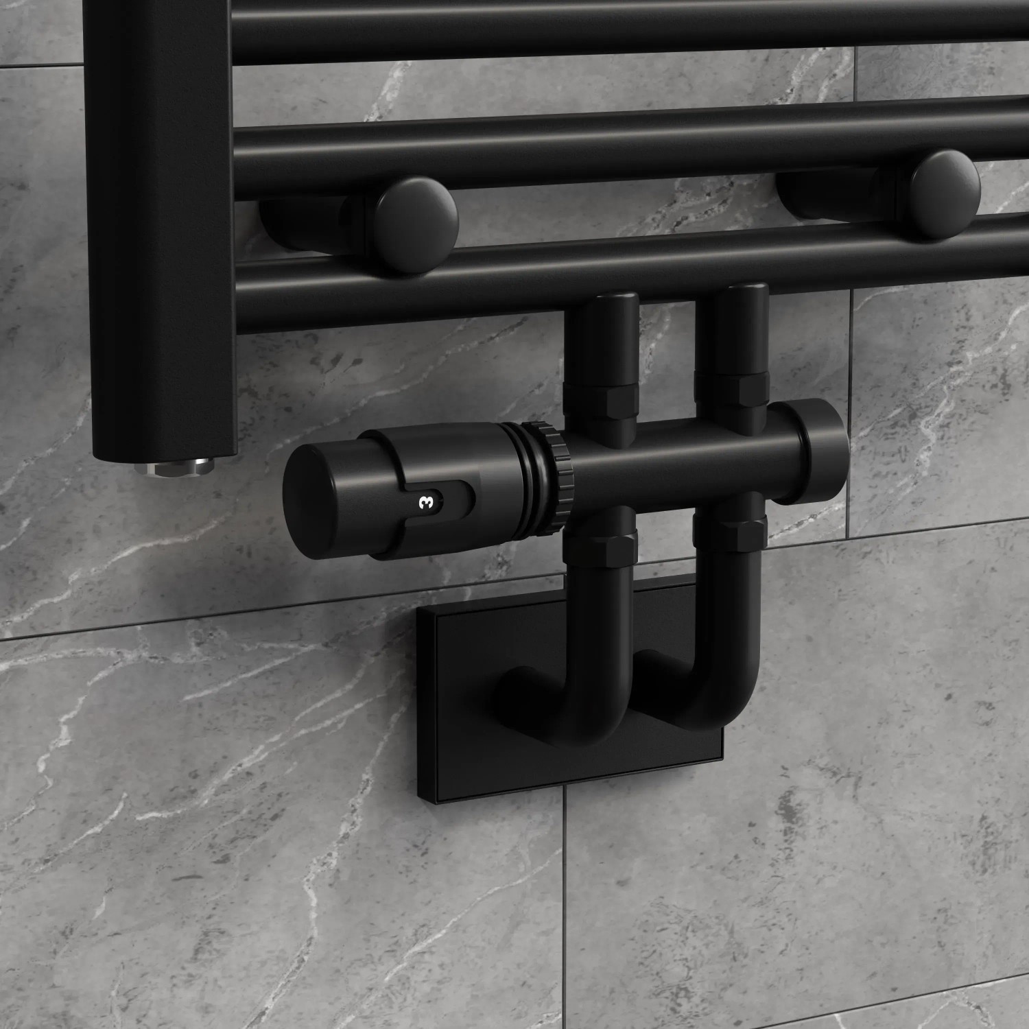 Schwarze LuxeBath Anschlussgarnitur für Badheizkörper mit Mittelanschluss in Durchgangsform.