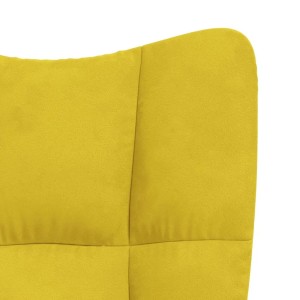 Detailansicht: Senfgelber Relaxsessel aus Samt mit quadratischer Steppung.