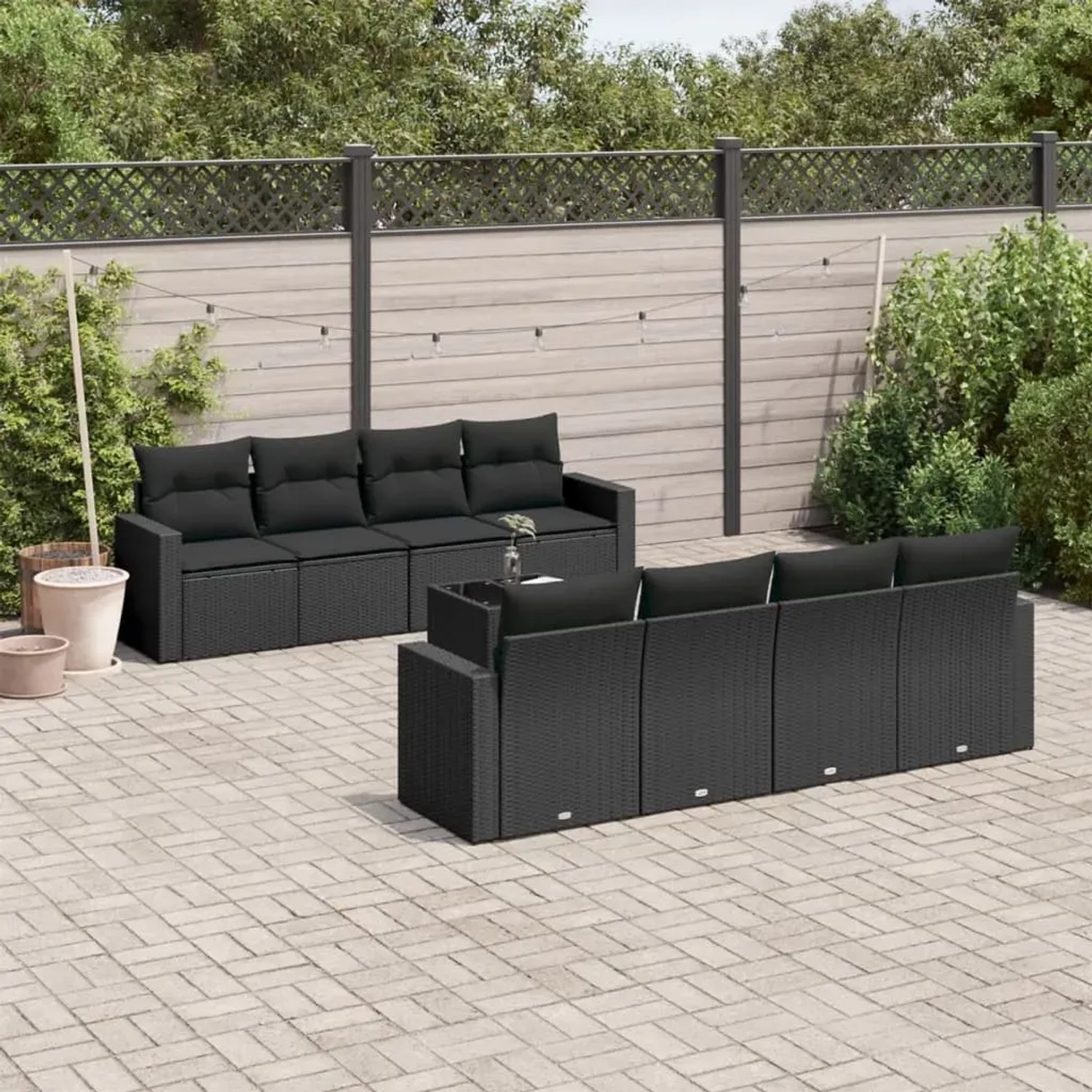 Schwarze 9-tlg. vidaXL Garten-Sofagarnitur aus Poly Rattan mit Kissen für Terrasse oder Garten.