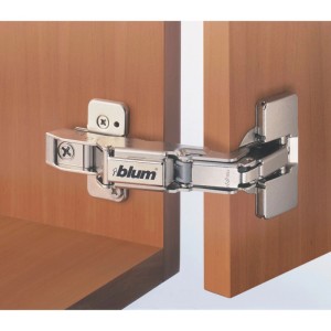 Blum Weitwinkelscharnier Clip Top 170 Grad Gerade mit Feder Vernickelt Einpressen