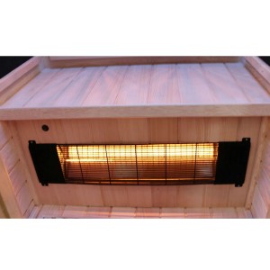 Detailaufnahme Infrarotstrahler in Dewello Infrarotkabine aus Hemlock Tannenholz.