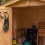 Upyard Holz-Gartenhaus mit Boden (240x170cm) in Natur, teilgeöffnet mit Gartengeräten.