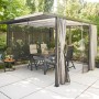 Siena Garden Pergola Schattenmanufaktur 315x315x218 cm, anthrazitfarbenes Aluminiumgestell mit Tisch und Stühlen.