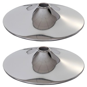 Zwei glänzende, runde Fußteller aus Chrom, Ø 45cm, mit konischer Mitte und schwarzem Bodenschutz. Für Möbelbeine.
