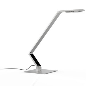 Moderne Luctra LED Schreibtischlampe Table Linear Base aus Aluminium für optimales Arbeitslicht.