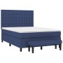 Blaues Boxspringbett (140x200 cm) mit Matratze, Kopfteil und Bank. Stoffbezug.